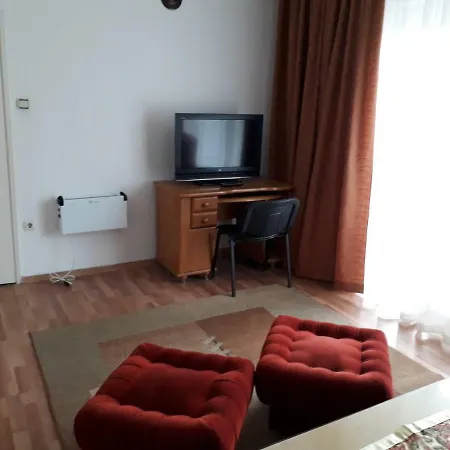 Plovdiv-2 Bedroom,very Good Location