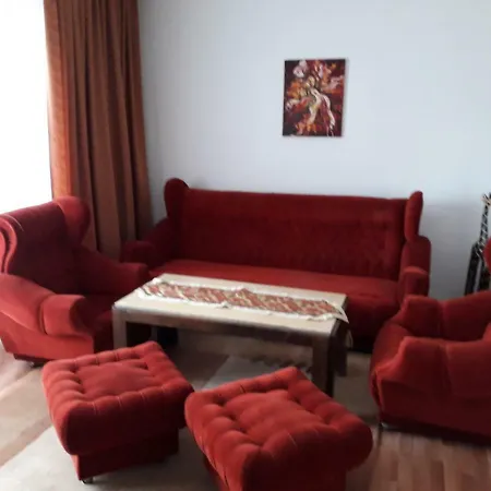 Plovdiv-2 Bedroom,very Good Location